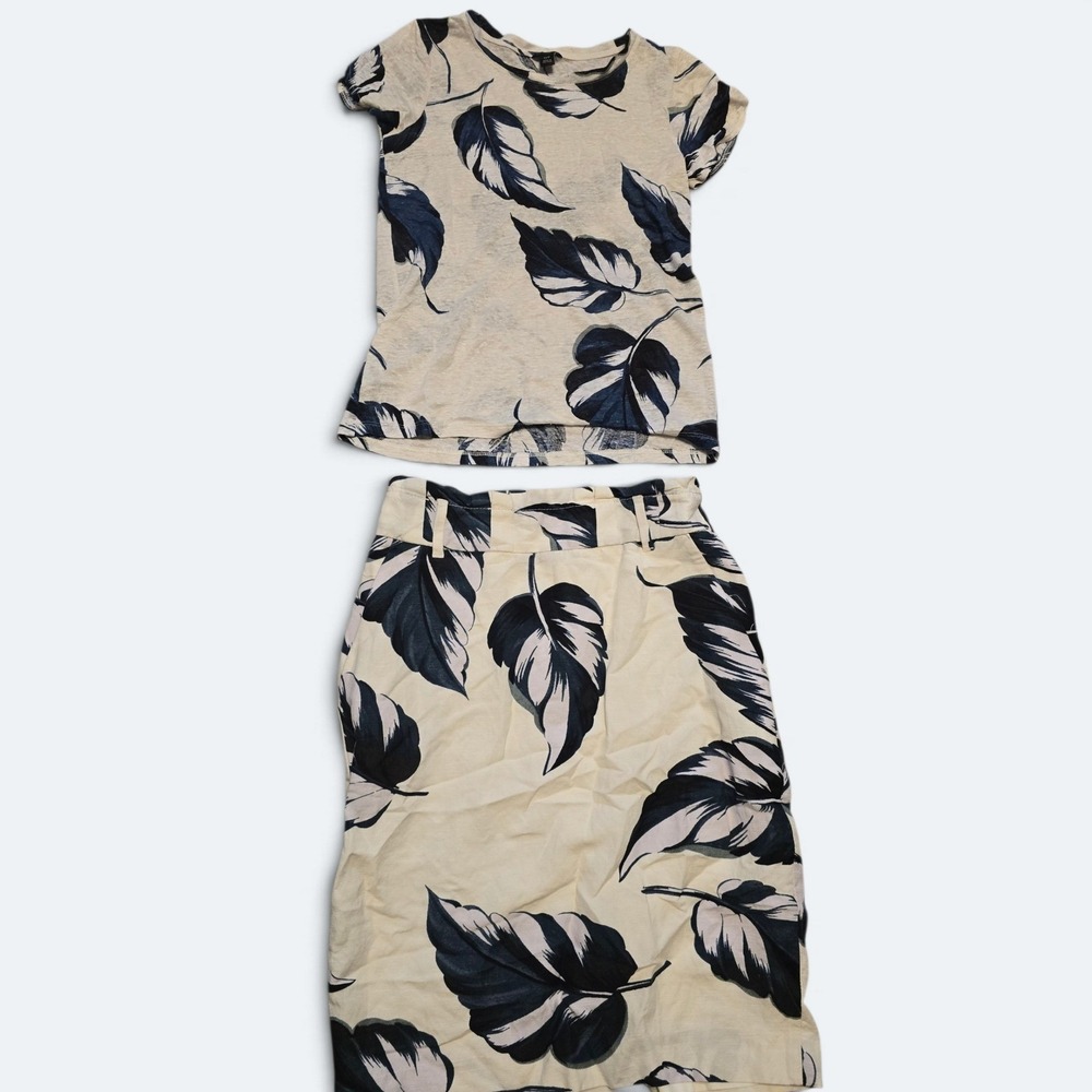Ann Taylor Petite 00P Leaf Print 2 Piece Skirt Set Navy Cream Tropical Midi